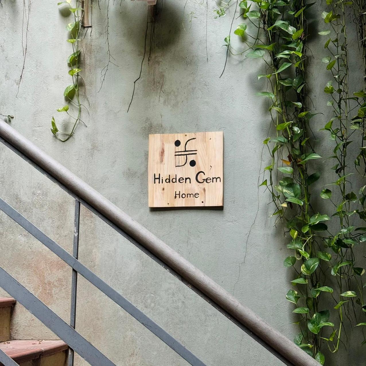 Hidden Gem Homestay 2 ฮานอย ภายนอก รูปภาพ